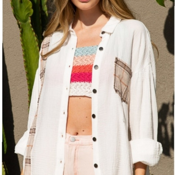 NWT POL Cream Button-Up Shirt - Picture 4 of 14